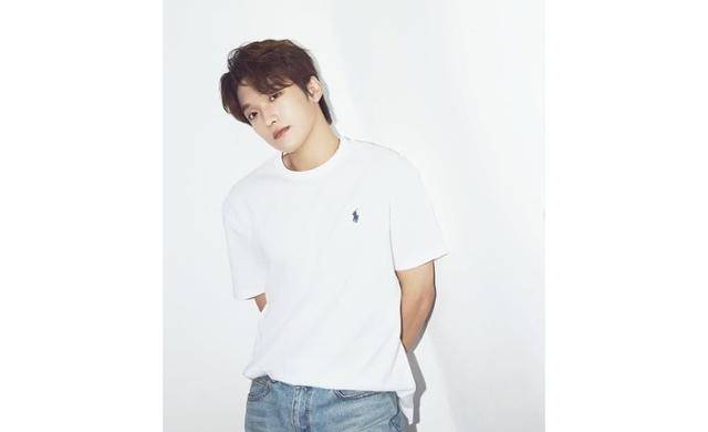 드라마 '미지의 서울'로 이름을 알린 배우 홍성원이 여성 비하 논란이 일자 사과문을 게시했다. 홍성원 SNS