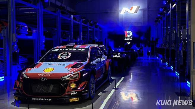 현대차의 고성능 브랜드 N의 차량들이 전시돼 있는 ‘N 아카이브’. 김수지 기자&nbsp;