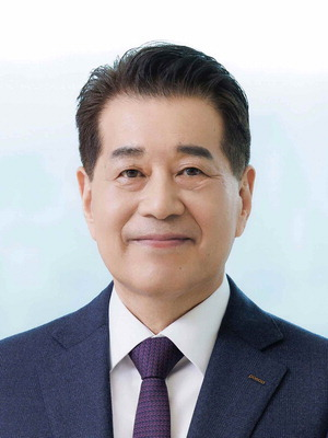 Chairman Chang In-hwa