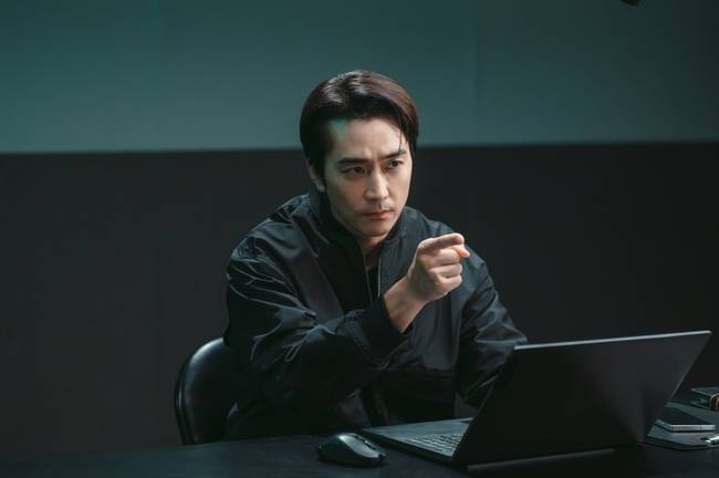 KT스튜디오지니