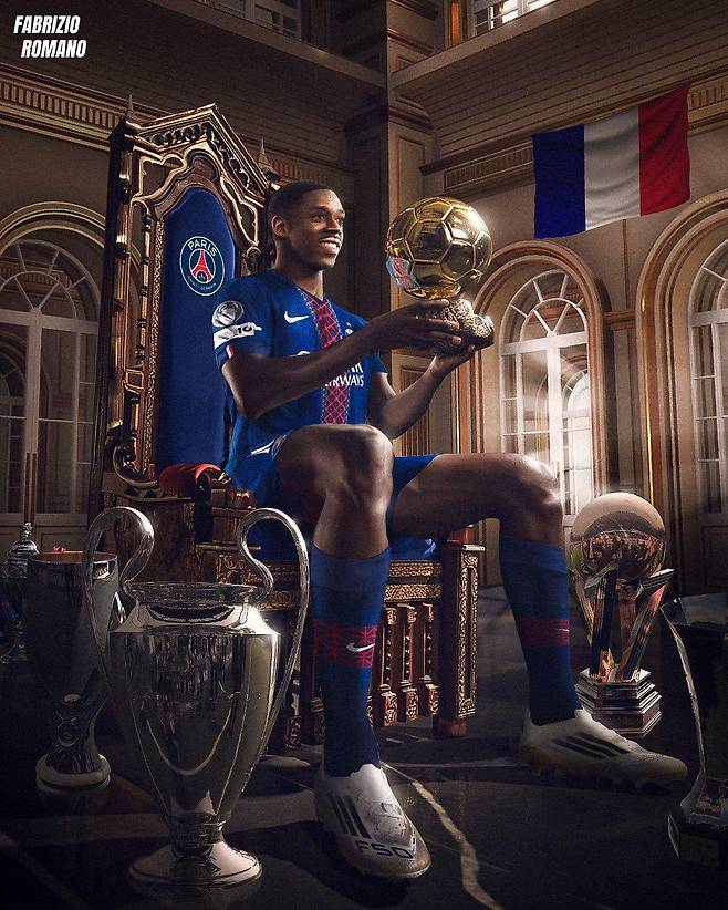 2025 발롱도르 수상자로 선정된 파리 생제르맹(PSG) 우스만 뎀벨레. /사진=파브리치오 로마노 SNS 캡처