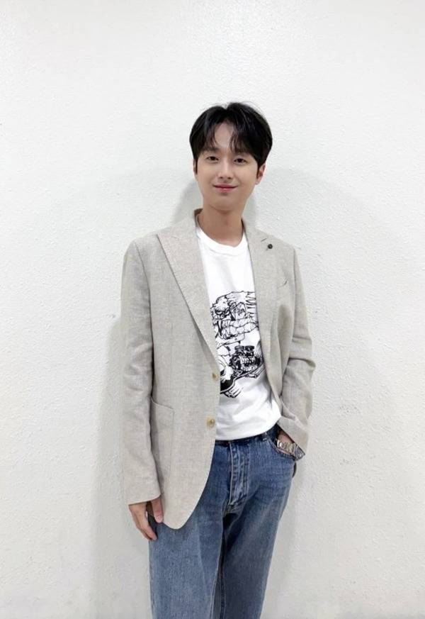 가수 이찬원 ⓒ티엔엔터테인먼트 SNS