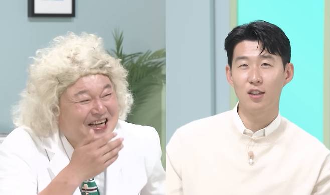 손흥민이 하나은행 공식 유튜브 채널 하나TV에 출연해 강호동과 이야기를 나누는 모습. 사진=하나TV 캡처