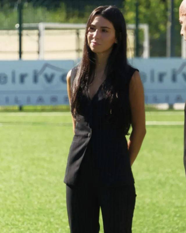 이탈리아 세리에 C(3부 리그) 클럽 테르나나 칼초 회장이 된 클라우디아 리조. 사진=테르나나 SNS