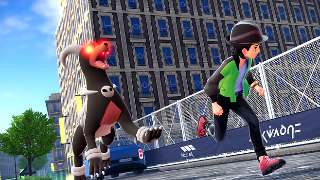 ▲ 포켓몬 트레이너도 공격 대상입니다. 도망가야 해!