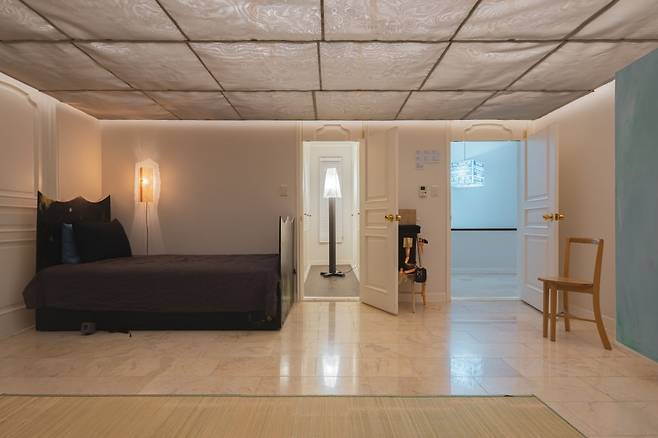 김민재 작가가 작업한 작품이 모여 있는 방 '운망정'. 작가가 실제로 생활한 공간이기도 하다. /Welt