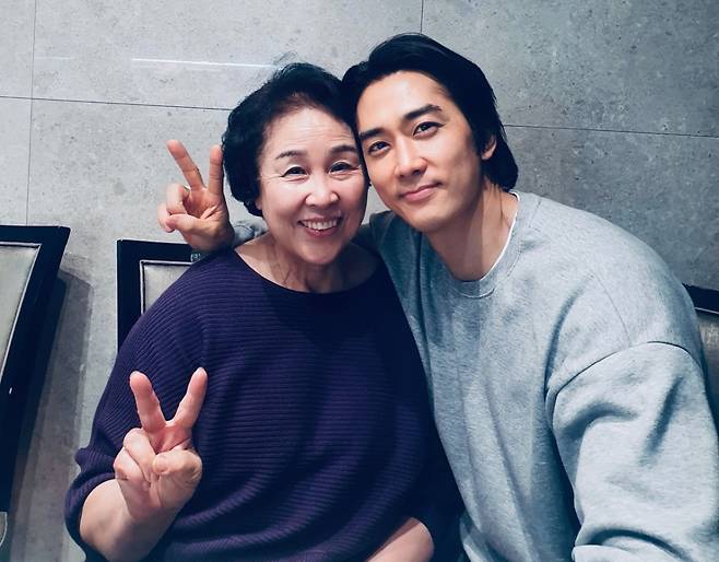 송승헌이 모친상 심정을 밝혔다. /사진=인스타그램 갈무리