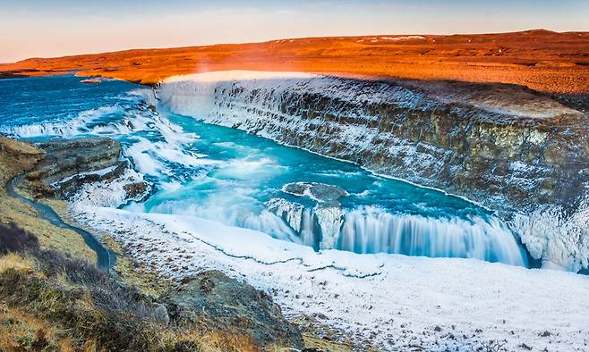 “선계인가, 인간계인가” 아이슬란드 굴포스 폭포