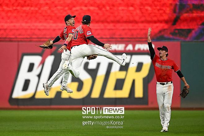 ▲ 메이저리그 역사상 사상 최초 역전극 시나리오 집필에 들어간 클리블랜드