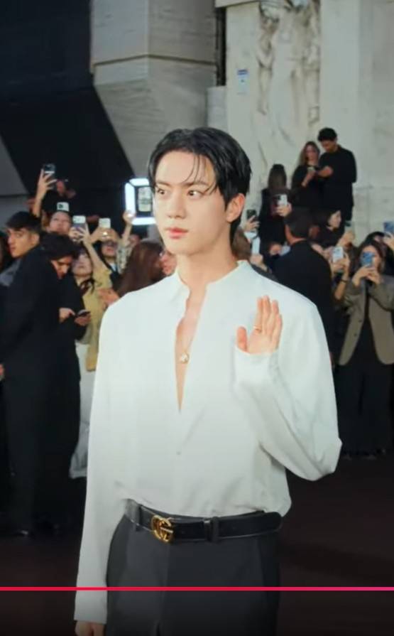 사진 출처 유튜브 구찌 공식 사이트 @Gucci