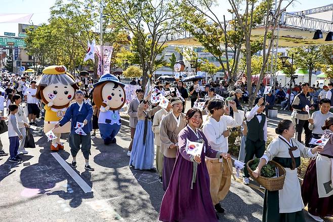 지난해 군산시간여행축제 [군산시 제공. 재판매 및 DB 금지]