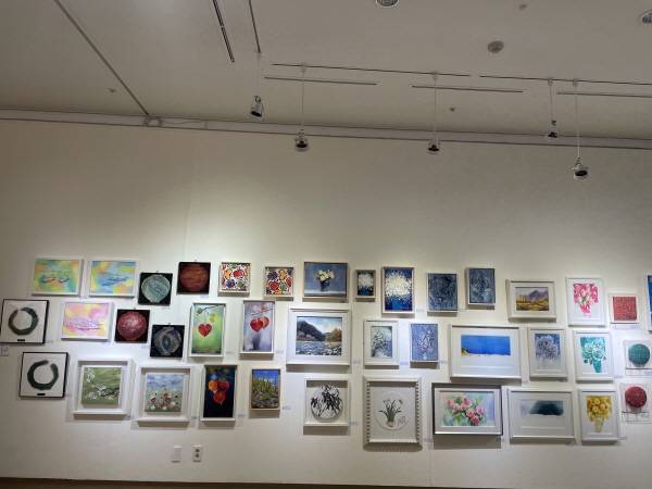 제1전시관에 전시된 작품들.