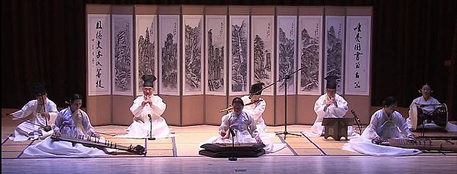 구럐향제줄풍류 공연 모습.화엄사 제공