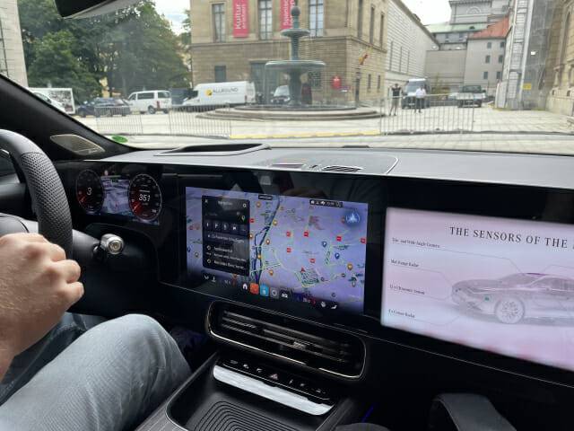 메르세데스-벤츠 더 뉴 CLA 전면 인포테인먼트