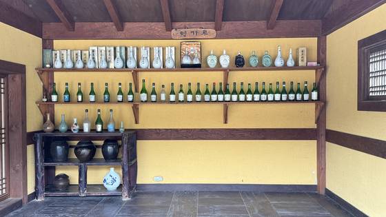 An outdoor exhibition at Myeongin Andong Soju [WOO JI-WON]