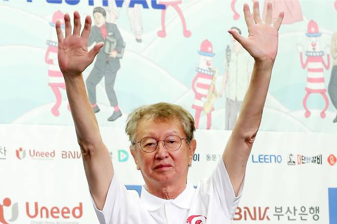 원로 개그맨 전유성씨가 건강이 급격히 악화돼 위독한 상태로 전해졌다. 사진은 2022년 8월13일 개그맨 전유성이 서울 마포구 상암동 스탠포드 서울에서 진행된 '제10회 부산 국제 코미디 페스티벌(BICF)' 기자회견에 참석해 인사말을 하고 있는 모습. /사진=머니투데이