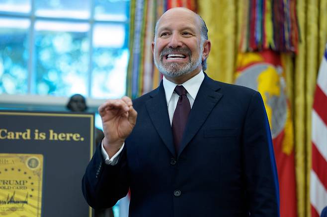 한미 관세 협상을 주도하는 하워드 러트닉 미 상무장관./EPA 연합뉴스