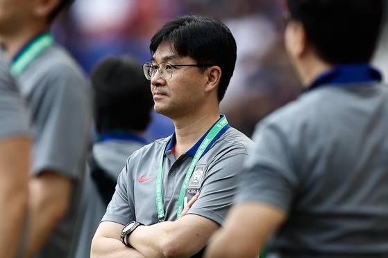 축구 국가대표팀 스태프로 합류한 한덕현 중앙대 의대 교수. 북중미월드컵을 앞둔 선수들의 멘털 코치를 맡고 있다. [사진 대한축구협회]