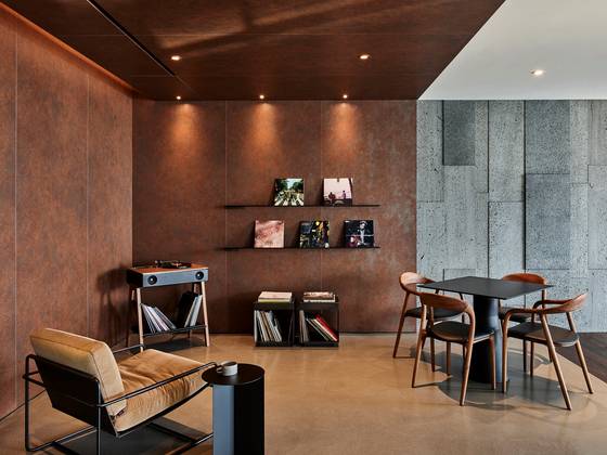 제네시스 오너를 위한 제주 해비치의 아너스 G 라운지. 이곳에선 제네시스가 엄선한 문화 큐레이션을 경험할 수 있다. 사진 제네시스