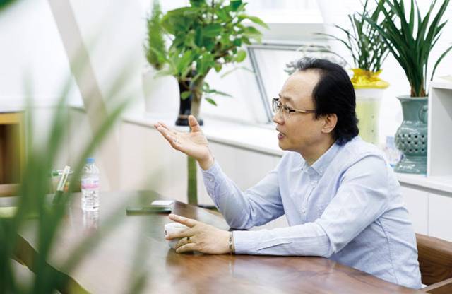 ▲ 김명섭 문학박사, 한림성심대학교 바리스타제과제빵과 교수 [(사)한국커피협회장, 한국대학영어교육학회장 역임]