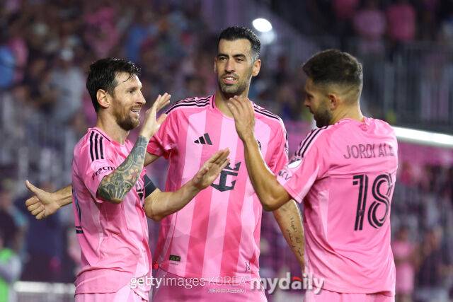 리오넬 메시, 세르히오 부스케츠, 조르디 알바./게티이미지코리아