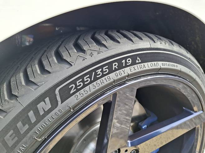 미쉐린 크로스 클라이밋 3 [용인=김성우 기자]