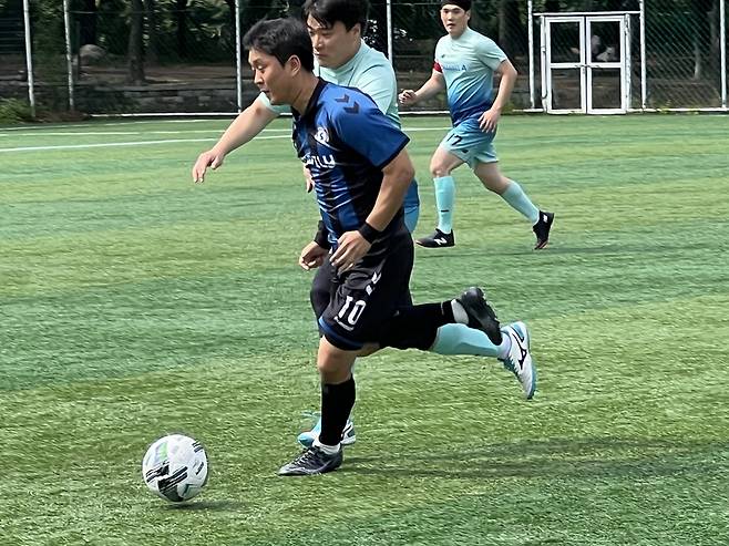 서울경제와 채널A가 8강전을 치르고 있다. /한국기자협회