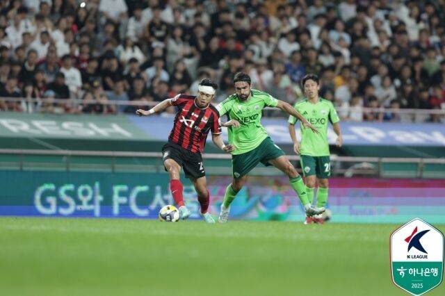 서울과 전북의 경기 모습/한국프로축구연맹