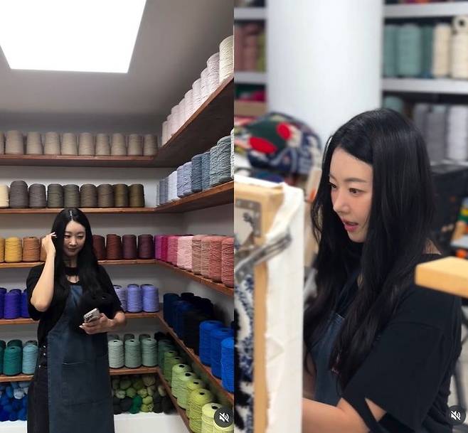 [서울=뉴시스] 배우 김사랑이 섬유 공예에 도전한 모습을 공개했다. (사진=김사랑 인스타그램 캡처) 2025.09.27. photo@newsis.com *재판매 및 DB 금지
