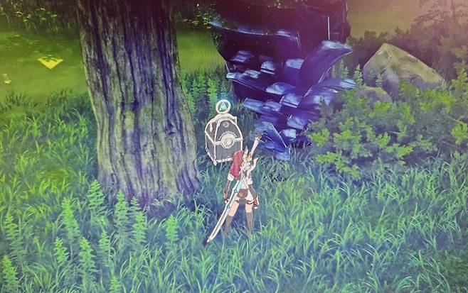 - 보물상자 등 여러 필드 콘텐츠가 제공된다&nbsp;