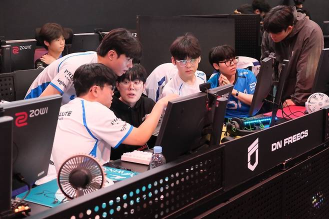 DN 프릭스 선수단. 크래프톤 제공