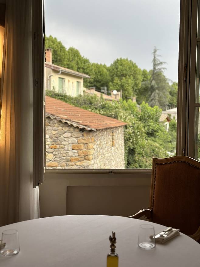 레스토랑서 바라본 풍경/ 사진=권효정 여행+ 기자