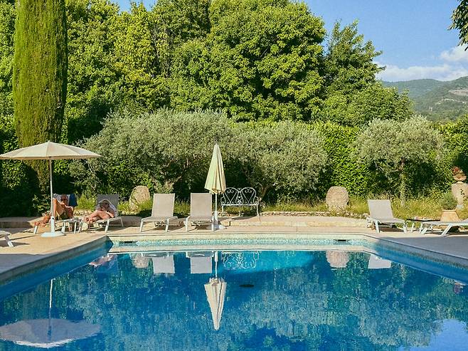 야외 수영장/ 사진=권효정 여행+ 기자