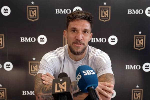 LAFC의 새 공격수 발루차가 인터뷰를 갖고 있다. 사진= 인터뷰 영상 캡처.
