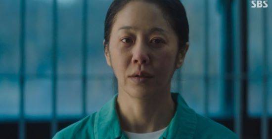 고현정이 교도소에서 장동윤의 면회를 받았다. 사진=SBS 방송 화면