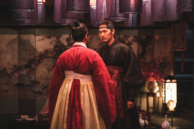 ‘탁류’ 1~3회 뜨겁다! (사진: 디즈니+)