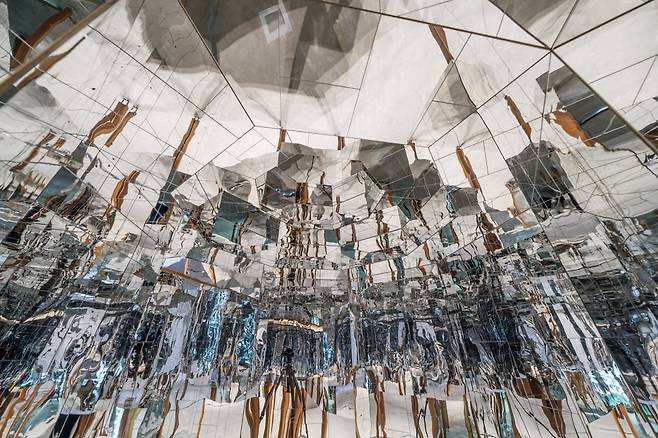 비아 네가티바, 2022 (2012년 작 재제작) / 사진. ⓒ리움미술관