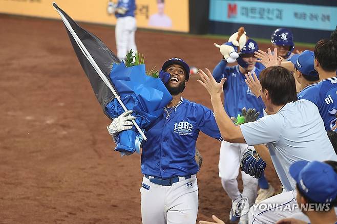 삼성 르윈 디아즈(맨 앞) [연합뉴스 자료사진]