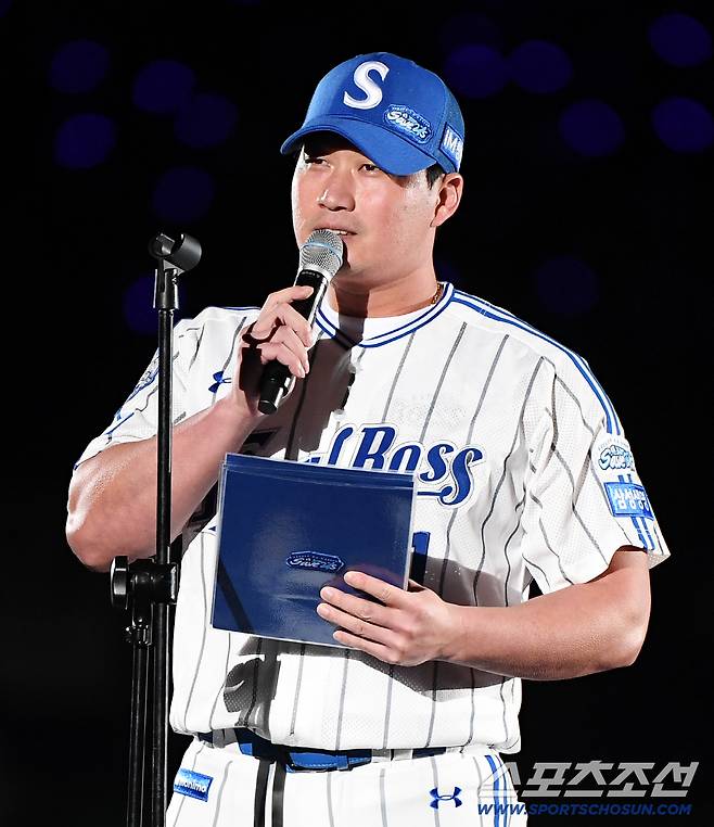 30일 대구 라이온즈파크에서 오승환의 은퇴식이 열렸다. 오승환이 은퇴 소감을 말하고 있다. 대구=정재근 기자 cjg@sportschosun.com/2025.9.30/