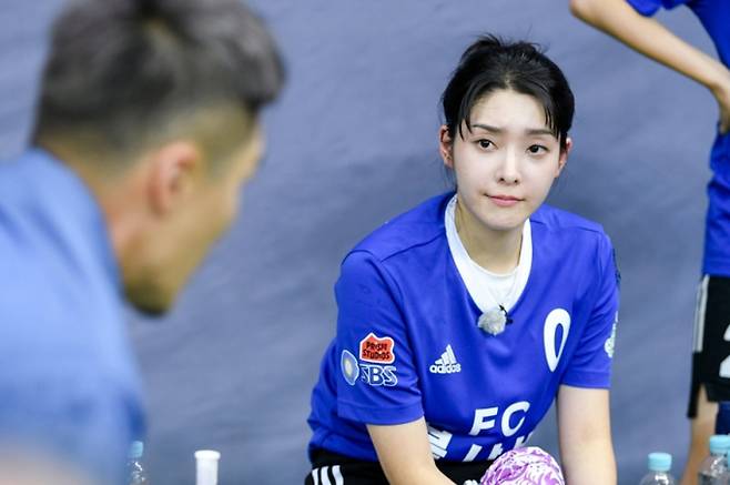 ‘골때리는 그녀들’ 국대패밀리 vs 불나비 (골때녀)