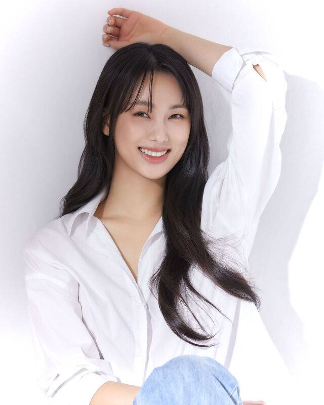 문승유 / 큐브 엔터테인먼트