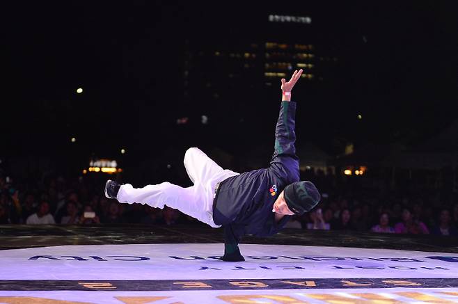 2025 브레이킹 K 시리즈 2차 대회 일반부 비보이 부문에서 우승한 김종호(Leon). 대한민국댄스스포츠연맹 제공