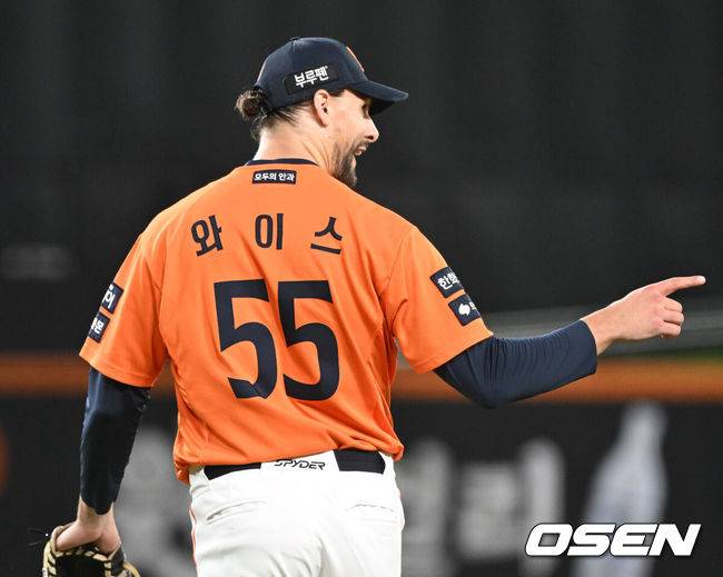 [OSEN=이대선 기자] 한화 라이언 와이스. 2025.08.24 /sunday@osen.co.kr