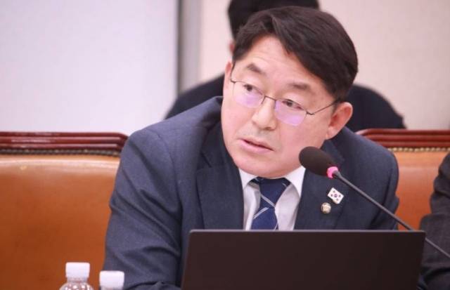 ▲박희승 더불어민주당 의원(남원장수임실순창)이 보건복지부로부터 제출받은 자료를 분석한 결과 올해 6월 기준 전국에 운영 중인 산후조리원 466개소 중 민간산후조리원이 445개소(95.5%)로 대다수를 차지했다. ⓒ박희승 의원실