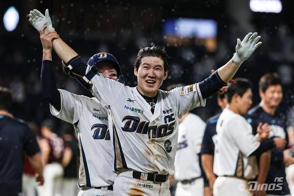 NC 다이노스는 7월 26일 창원NC파크에서 열린 키움 히어로즈와의 홈경기에서 박민우의 9회말 끝내기 2점 홈런에 힘입어 8대 6으로 극적인 승리를 거뒀다(사진=NC)