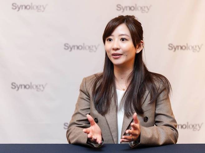조앤 웡 시놀로지 국제 사업부 총괄 디렉터가 파이낸셜뉴스와 인터뷰하는 모습. 시놀로지 제공