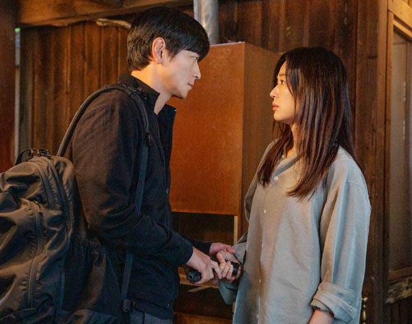 안방 극장을 책임질 디즈니+의 ‘북극성’ 스틸컷.  디즈니+ 제공