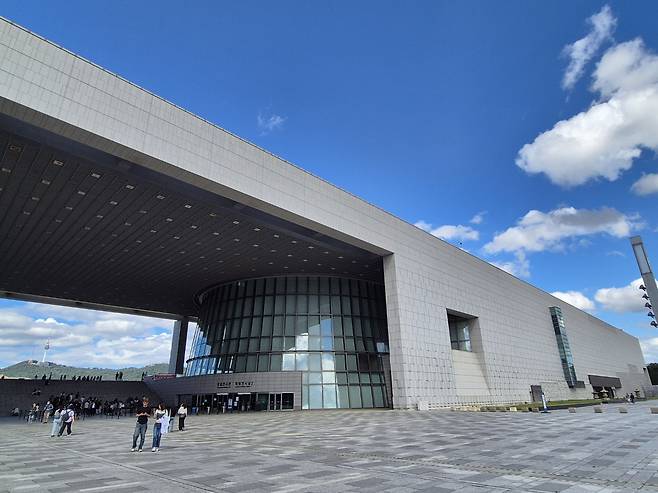 National Museum of Korea [NATIONAL MUSEUM OF KOREA]