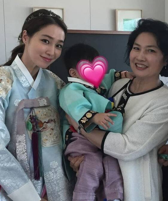 이민정, 어머니./소셜미디어