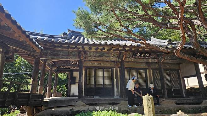 봉정사 영산암 송암당